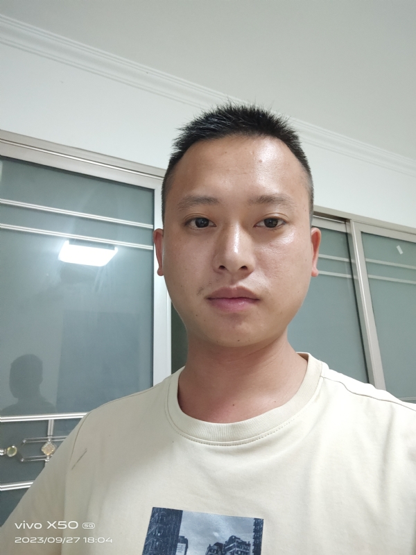 小yan同学的第一张照片--湛江相亲服务中心