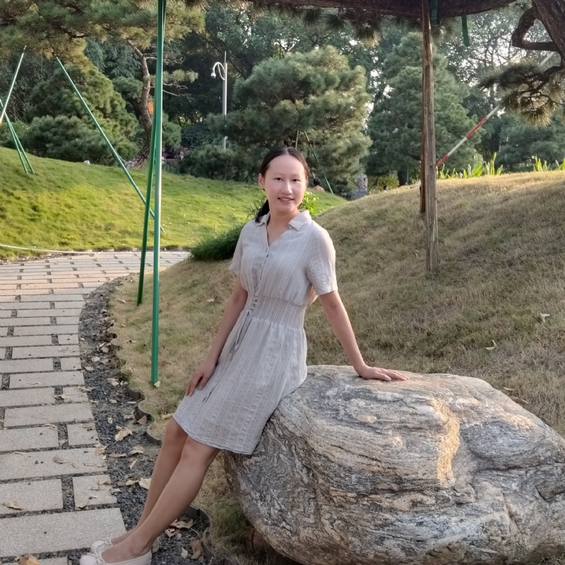 欣欣向荣的第一张照片--湛江相亲服务中心