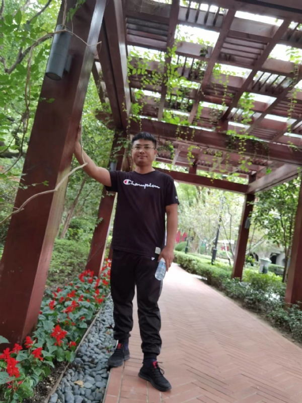 会飞的鱼的第一张照片--湛江相亲服务中心