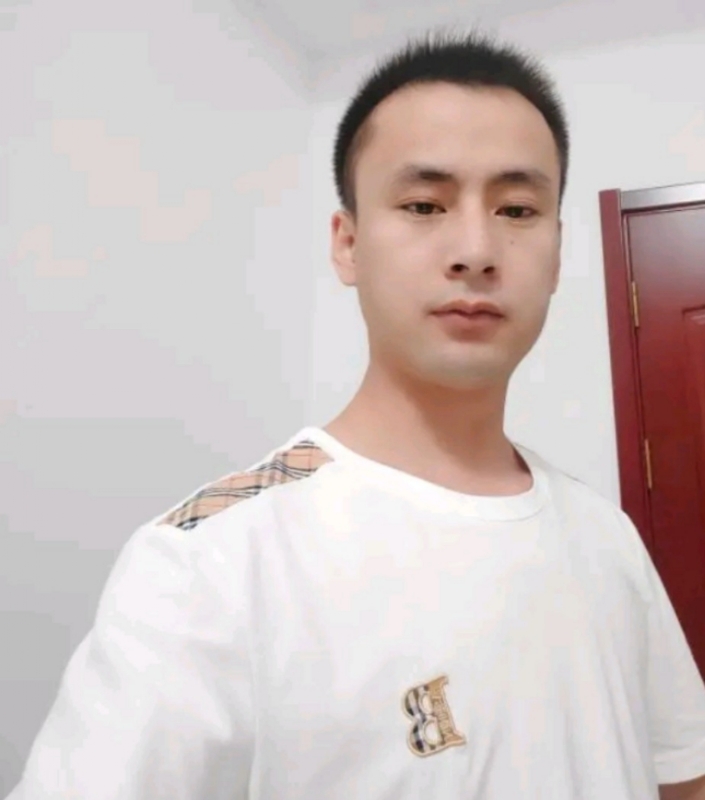 海阔天空的第一张照片--湛江相亲服务中心