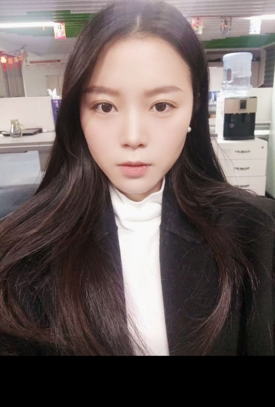 小月半的第一张照片--湛江相亲服务中心