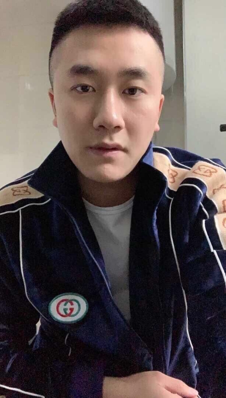 凌毅的第一张照片--湛江相亲服务中心