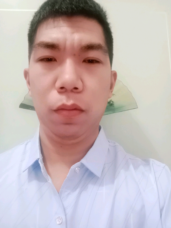 逍遥哥的第一张照片--湛江相亲服务中心