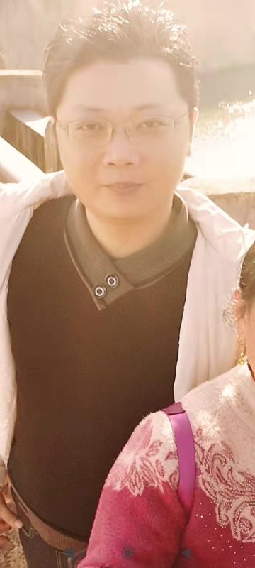 邓生的第二张照片--湛江相亲服务中心