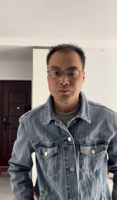 墨灬白的第二张照片--湛江相亲服务中心