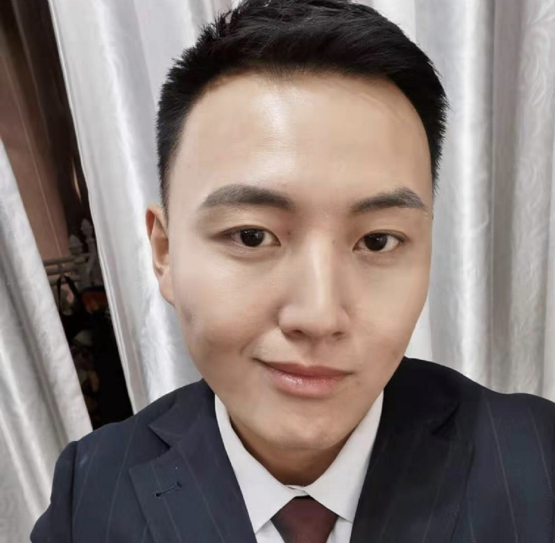 英俊潇洒的第二张照片--湛江相亲服务中心