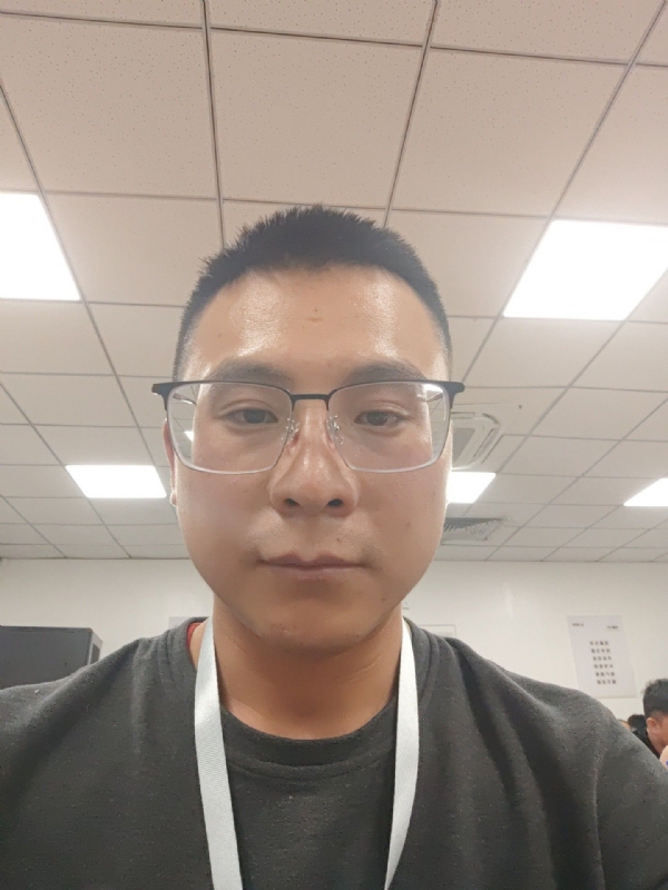 半夏微凉的第一张照片--湛江相亲服务中心