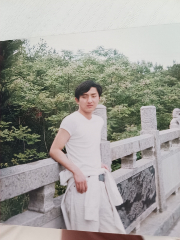 朱琦的第二张照片--湛江相亲服务中心