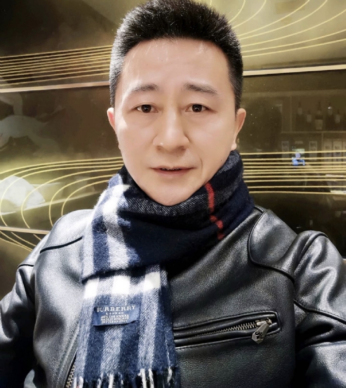 情到深处的第一张照片--湛江相亲服务中心