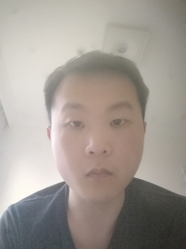 下个瞬间的你的第一张照片--湛江相亲服务中心