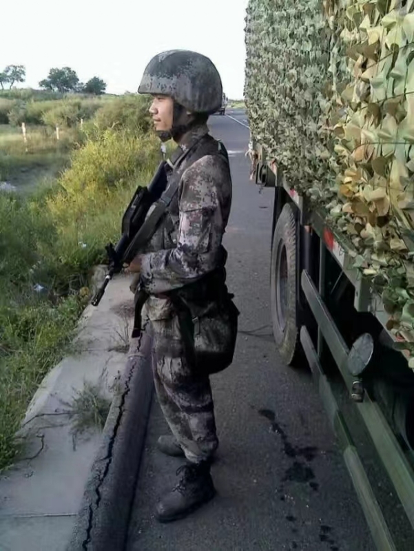 搬砖中的第一张照片--湛江相亲服务中心