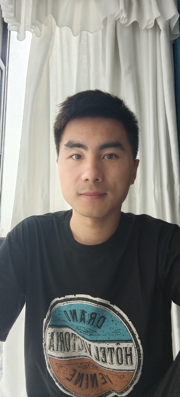 叶秋的第二张照片--湛江相亲服务中心
