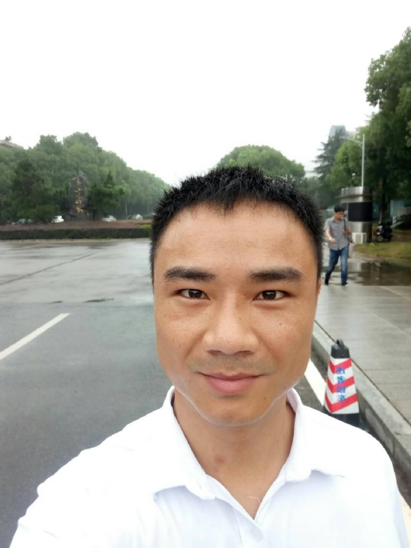 水木年华的第一张照片--湛江相亲服务中心
