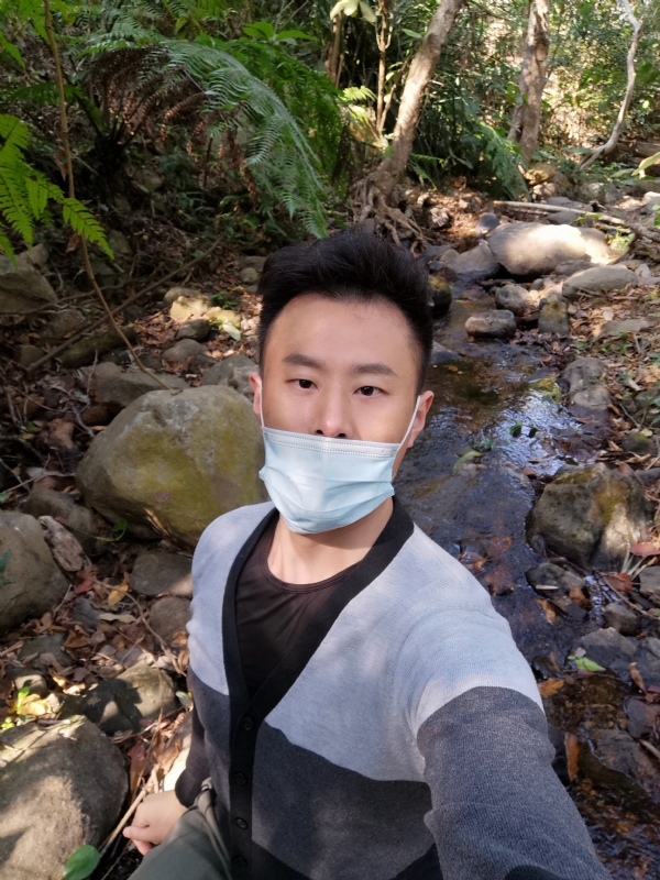 Rock的第一张照片--湛江相亲服务中心