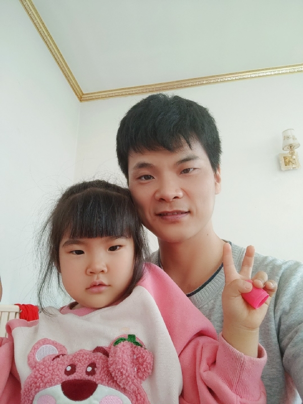 离异脱单的第一张照片--湛江相亲服务中心