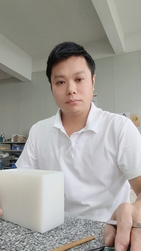 陪你看日出的第一张照片--湛江相亲服务中心