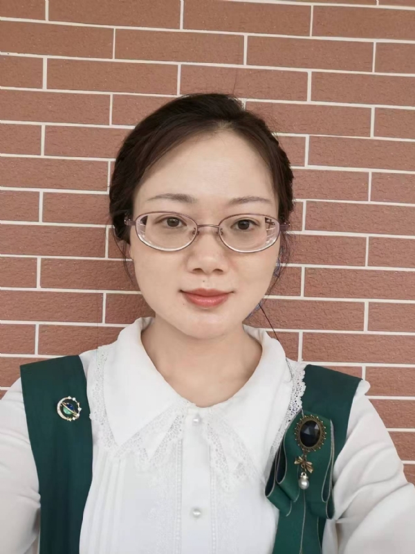 Lily的第一张照片--湛江相亲服务中心