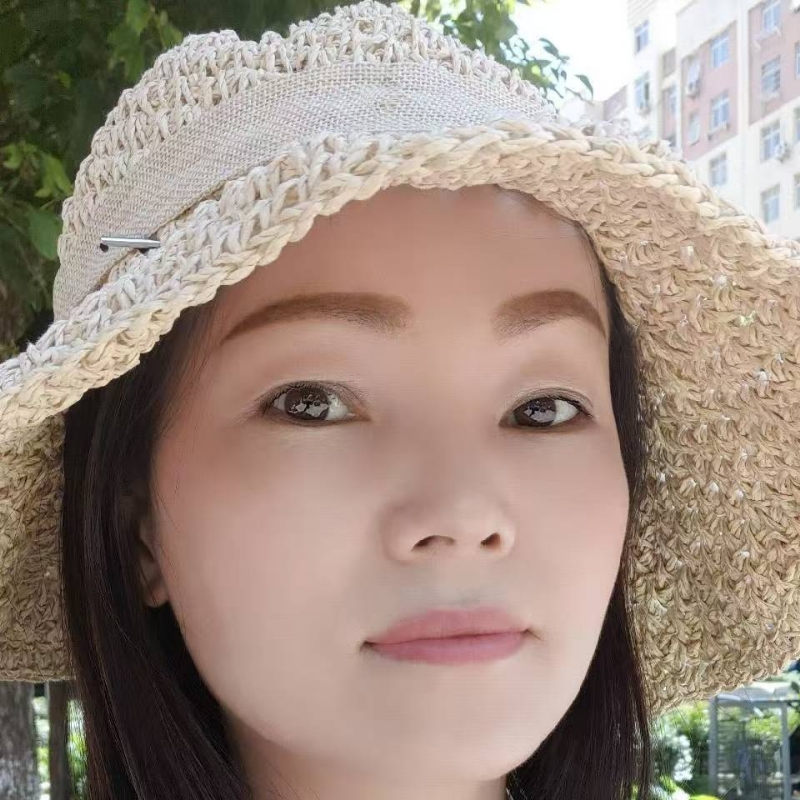 蓝妮的第二张照片--湛江相亲服务中心