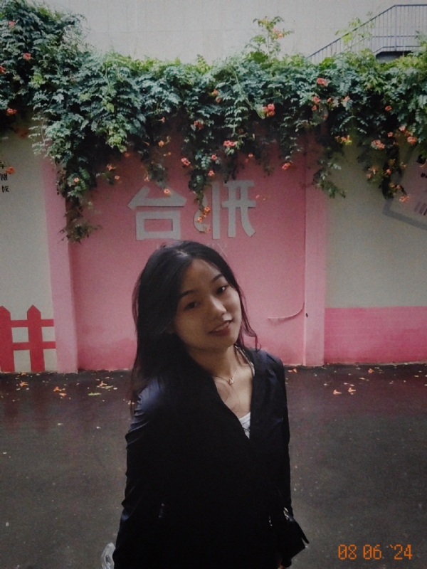 范范的丸子头的第一张照片--湛江相亲服务中心