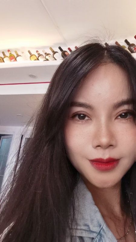甜以待人的第一张照片--湛江相亲服务中心