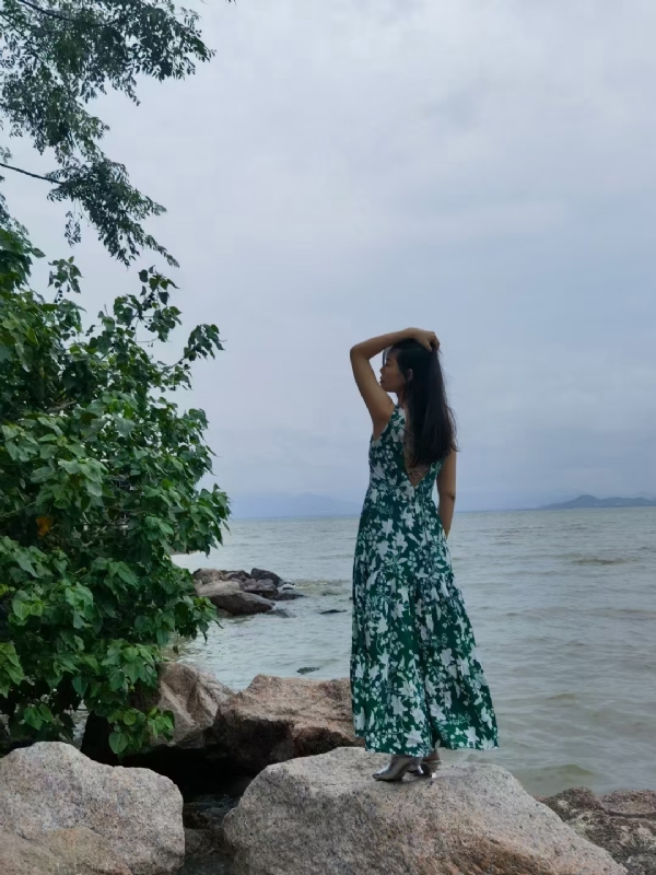 甜以待人的第四张照片--湛江相亲服务中心