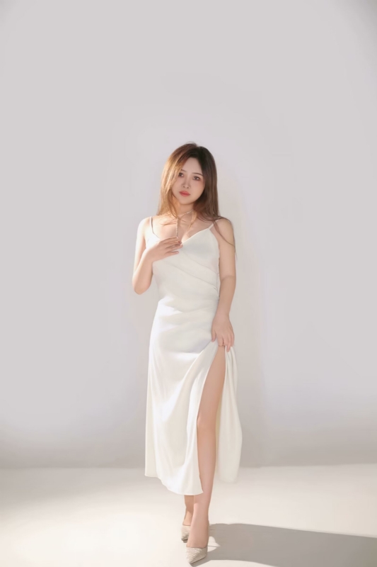 李淼的第三张照片--湛江相亲服务中心