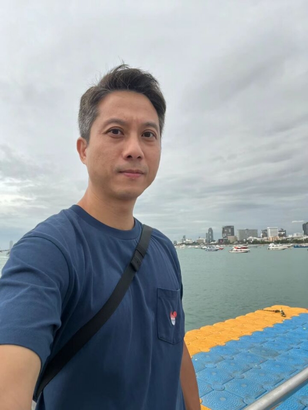 戍边的第一张照片--湛江相亲服务中心