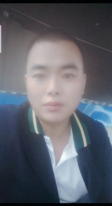 阳光男孩的第一张照片--湛江相亲服务中心