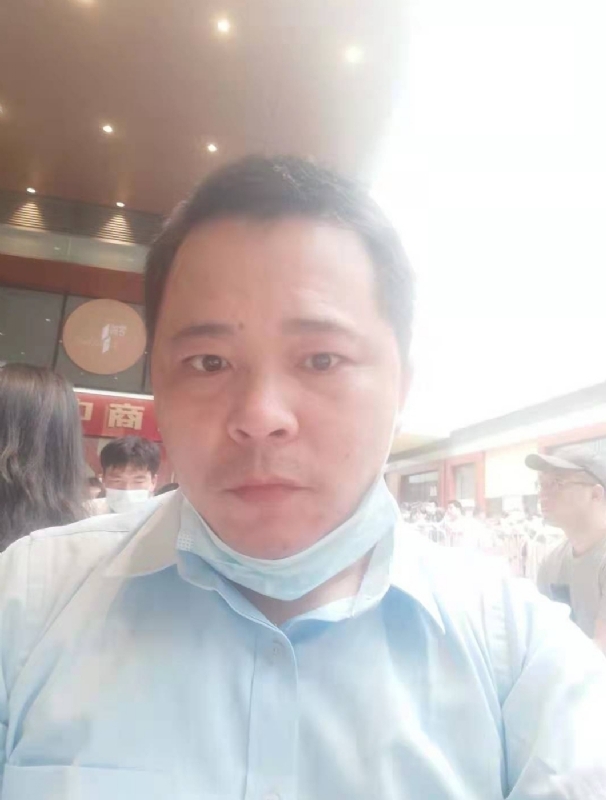 l蓝莲的第一张照片--湛江相亲服务中心