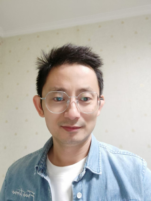 飘逸的第二张照片--湛江相亲服务中心