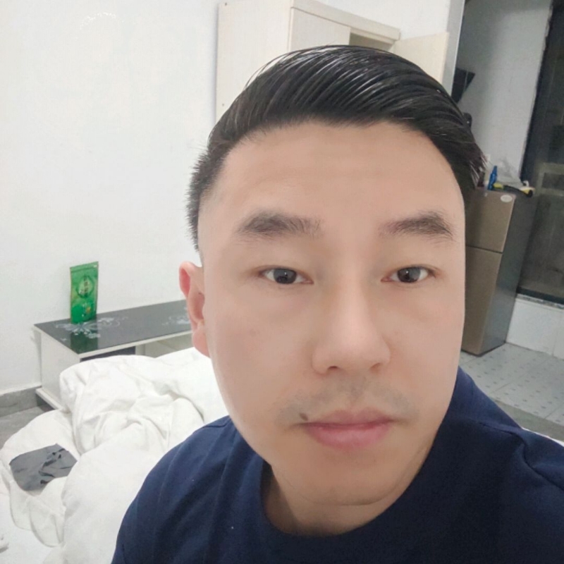 Poluk秦的第一张照片--湛江相亲服务中心