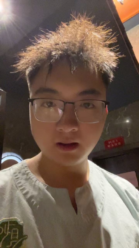 成熟稳重的男士的第一张照片--湛江相亲服务中心