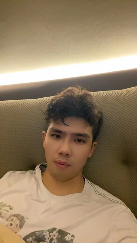阿龙设计师的第一张照片--湛江相亲服务中心