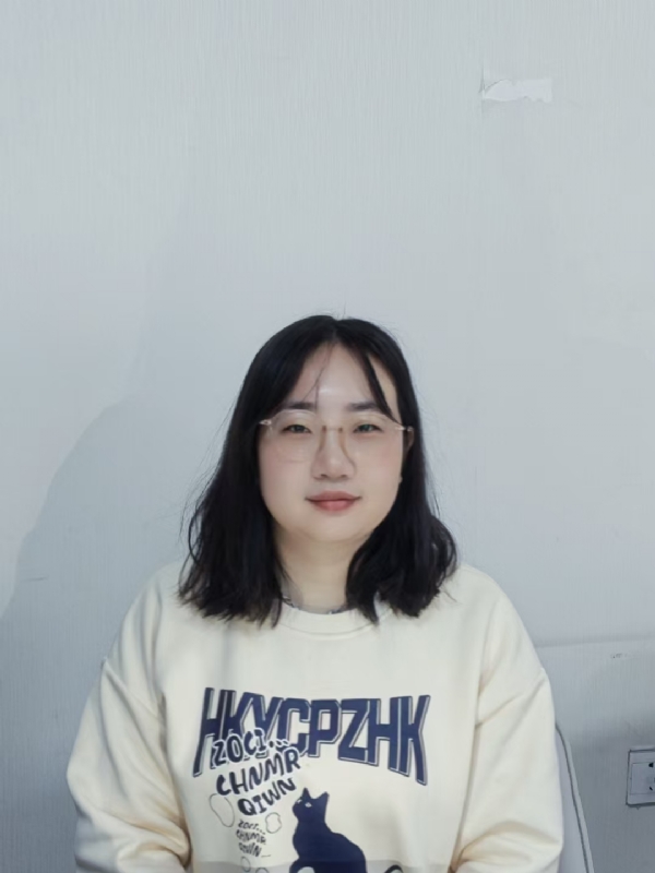 雪舞的第一张照片--湛江相亲服务中心
