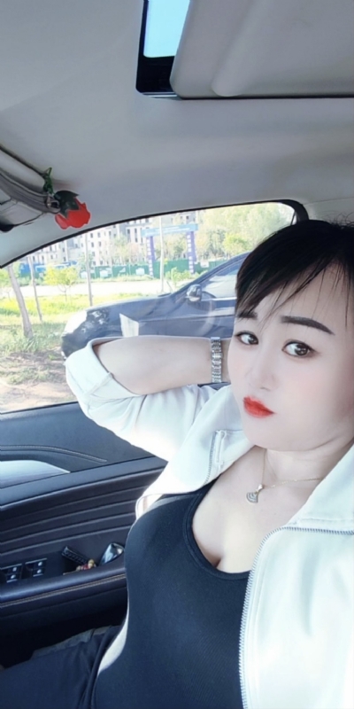 王芳燕的第四张照片--湛江相亲服务中心