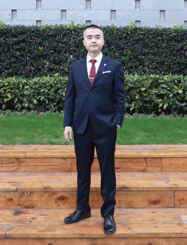 海鸥的第一张照片--湛江相亲服务中心