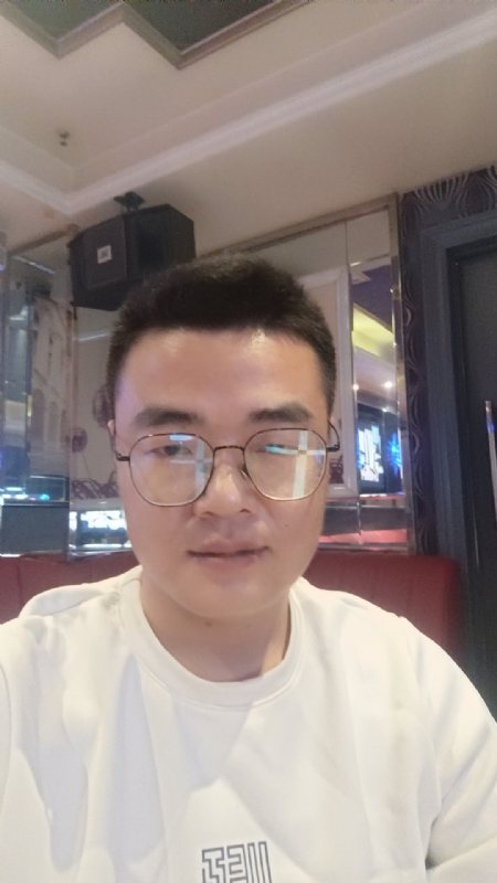 骑着蜗牛撵大象的第一张照片--湛江相亲服务中心