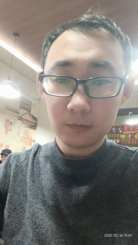 黑黑一笑的第一张照片--湛江相亲服务中心