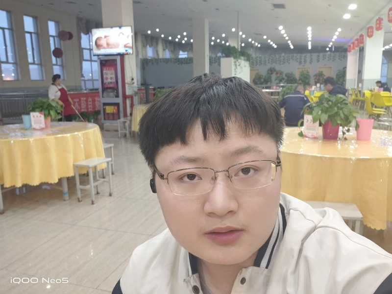 跳楼机的第一张照片--湛江相亲服务中心
