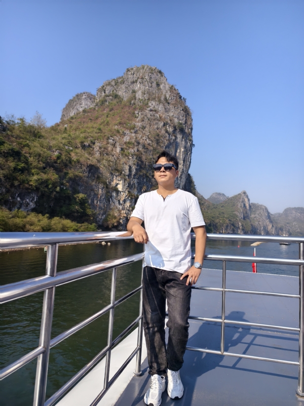 墨痕的第二张照片--湛江相亲服务中心