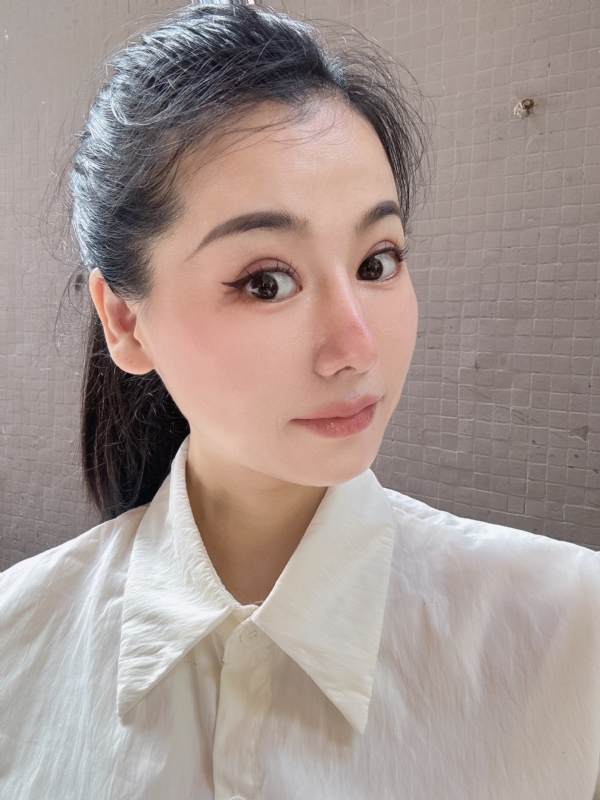 金莉的第二张照片--湛江相亲服务中心