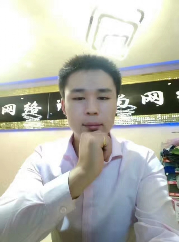 沉默寡言的第一张照片--湛江相亲服务中心