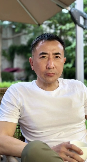 厚德载福的第一张照片--湛江相亲服务中心