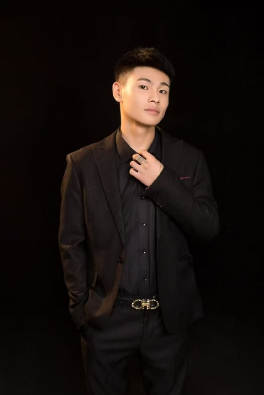 刘小船的第一张照片--湛江相亲服务中心