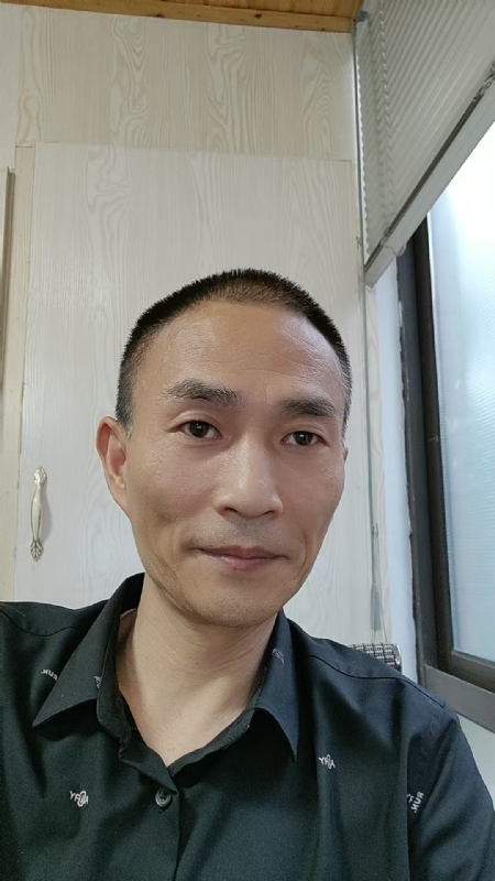 风铃的第一张照片--湛江相亲服务中心