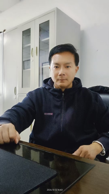 枫叶的第一张照片--湛江相亲服务中心