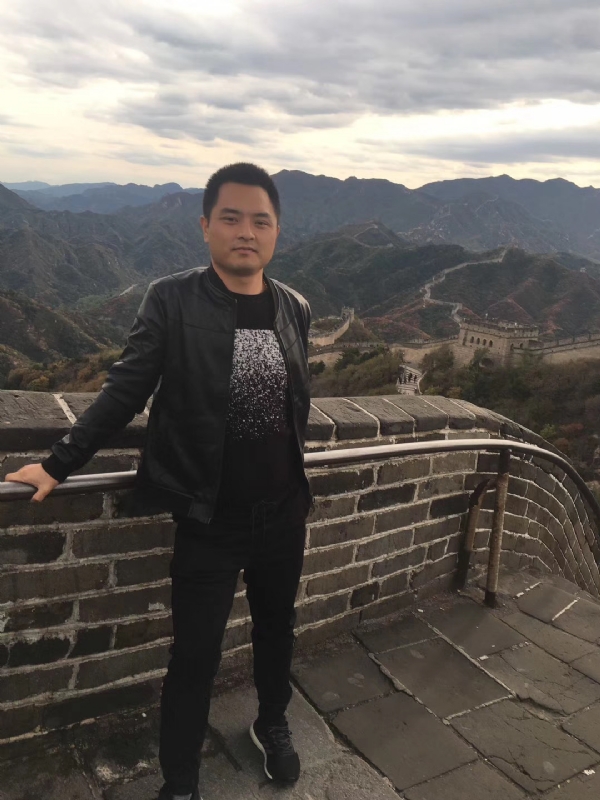 海阔天空的第一张照片--湛江相亲服务中心