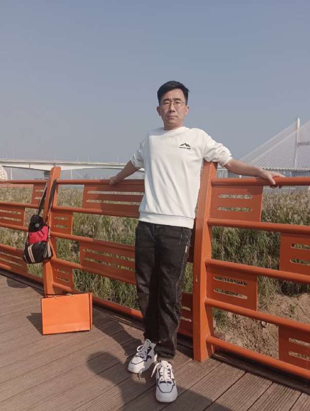 黑白的第一张照片--湛江相亲服务中心