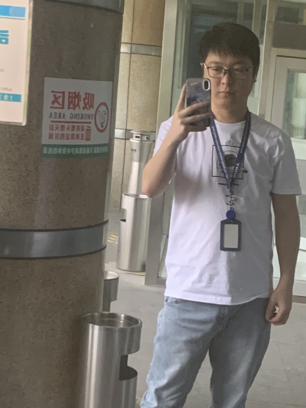 潜伏的第一张照片--湛江相亲服务中心