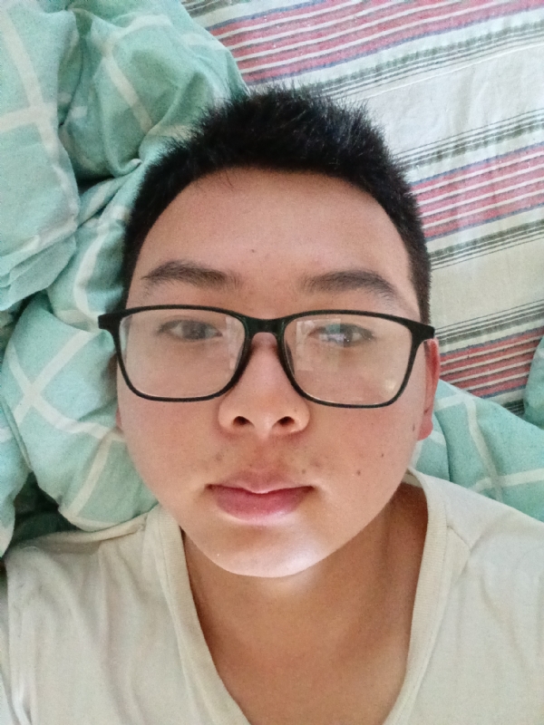 小黄的第四张照片--湛江相亲服务中心